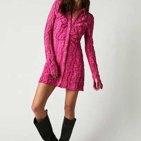 Free People's Shayla MAGENTA Lace Mini dress, Medium - Picture 1 of 3